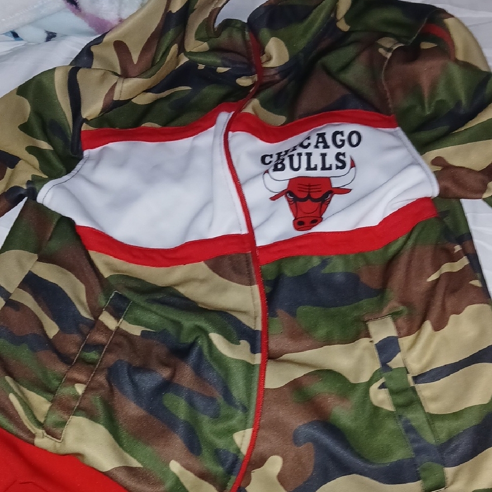 NBA Chicago Bulls Camouflage Windbreaker Jacket